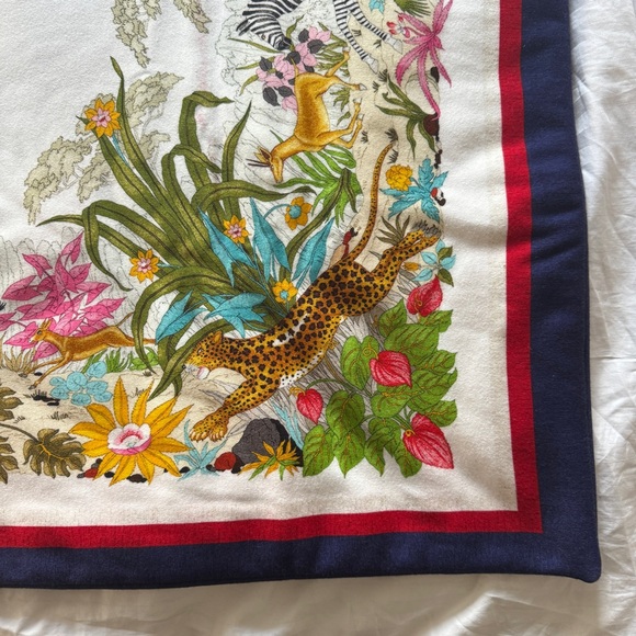 Gucci Savanna Baby Blanket - Picture 6 of 12